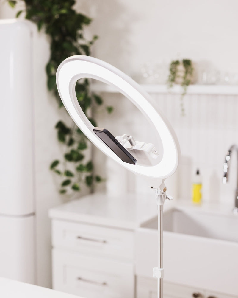 Lume Cube MagSafe Magnetic Phone Mount - Black