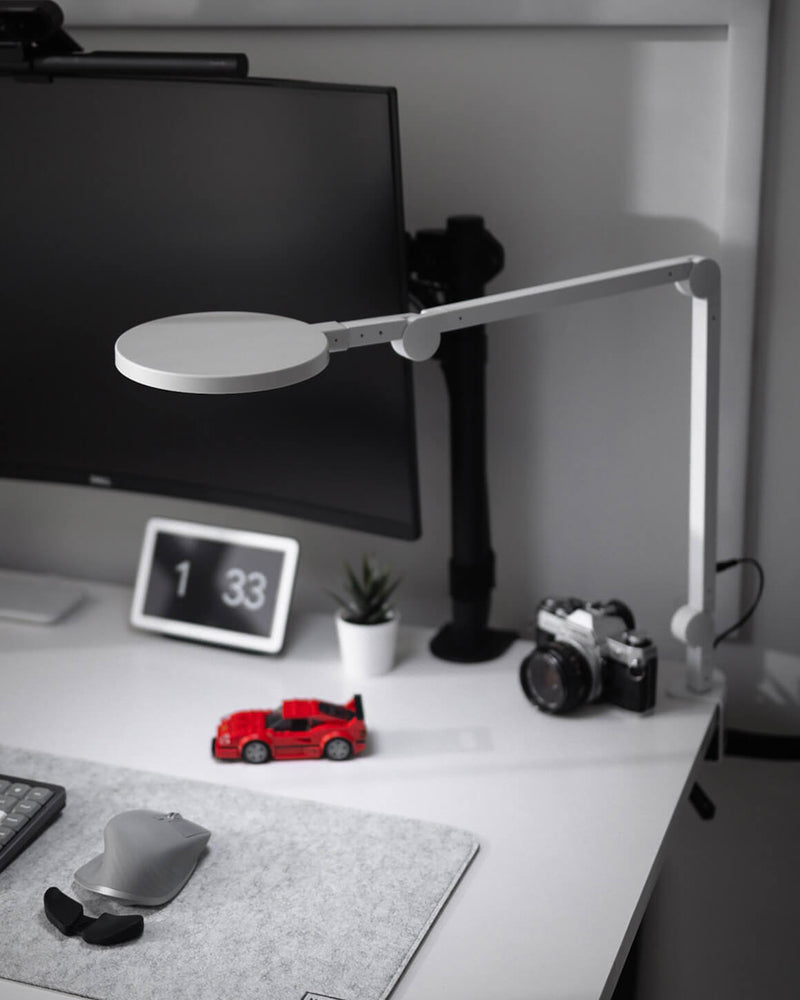 Lume Cube Edge Light 2.0 Black LED Desk Lamp
