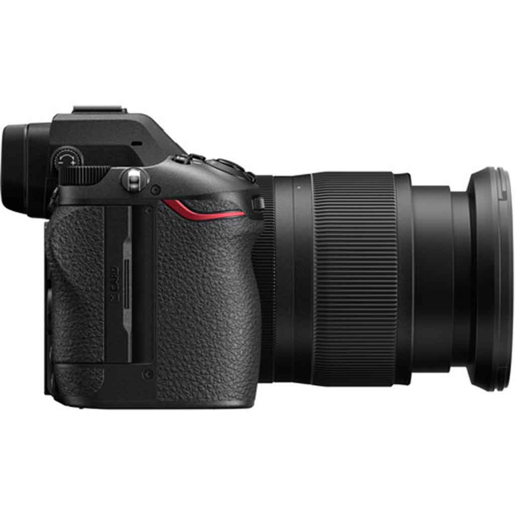 Nikon Z6III Mirrorless Camera 24-70mm f/4S Kit