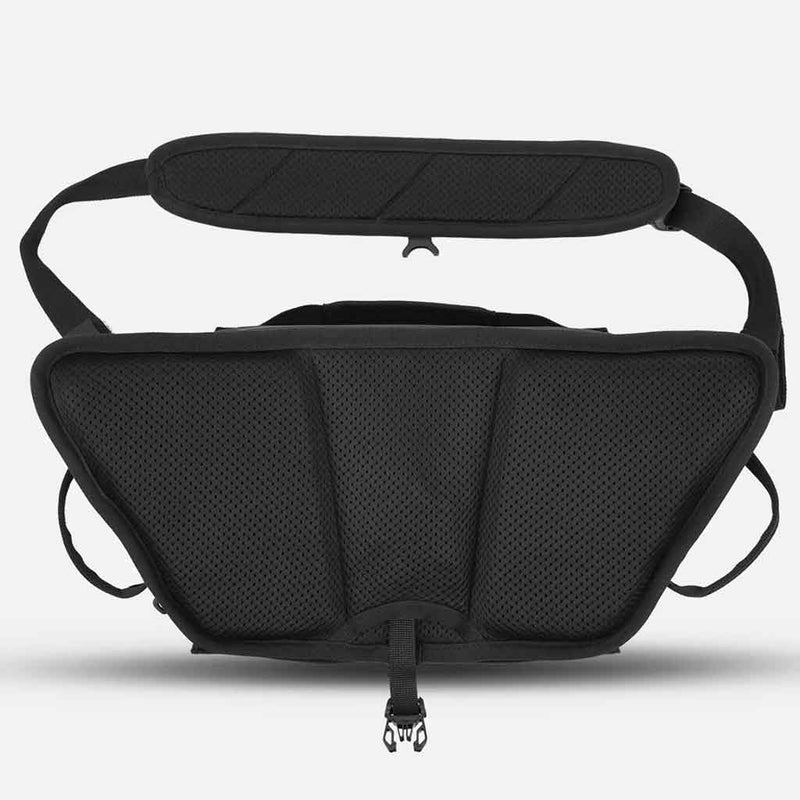 Wandrd Rogue Sling 6L Bag Tan