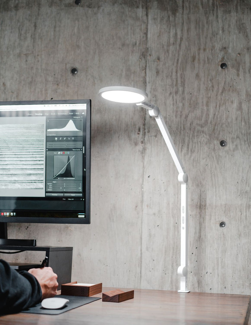 Lume Cube Edge Light 2.0 Black LED Desk Lamp