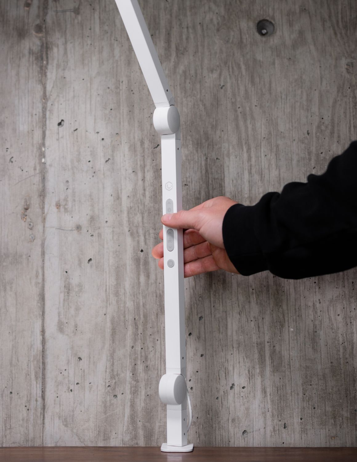 Lume Cube Edge Light 2.0 White LED Desk Lamp